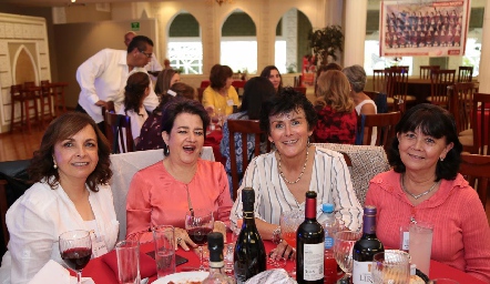  Luz Elena Cueli, Carmelita Maza, Irene Benavente y Marisa Pantoja.