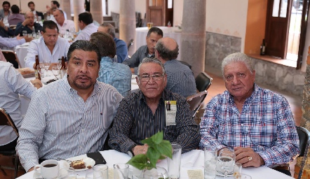  José Guadalupe Castillo, Miguel Naya Guerrero y Jorge Alcalde.