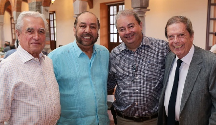  Octaviano Gómez y Gómez, Teófilo Torres Corzo, Federico Garza y José Mario de la Garza.