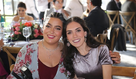  Daniela González y Montse Berrueta.