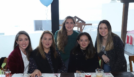  Jessy García, Pilar Durán, Carmelita Berrueta, Andrea Aldape y Ceci Guerra.