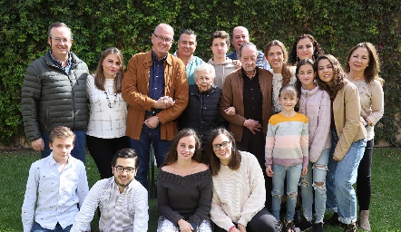  Familia Michel Guerra.