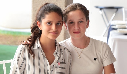  Vale Delsol y Mariana Mendizábal.