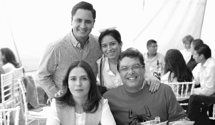 Alejandro Villasa,a Alejandra Quesada, Pilar Pérez y Toño Gutiérrez.