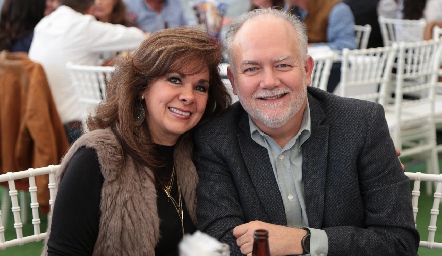  Elia y René Padilla.