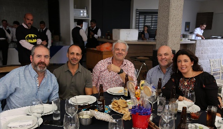  Daniel de la Maza, Filiberto Massa, Luigi Pizzuto, Memo Pizzuto y Cristy Puga.