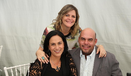  Marcela de la Maza, Martha Malo y Jaime Ascanio.