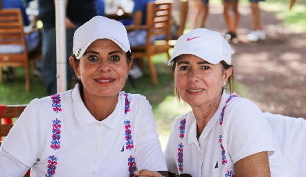  Norma Pardo y Cony Villasuso.