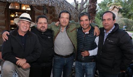  Jorge Gómez, Alejandro Medlich, Juan Carlos de la Rosa, Martín de la Rosa y Leo Martínez.