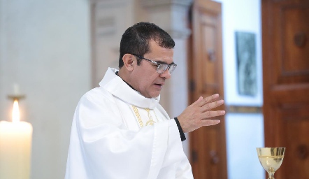 Padre Salvador.