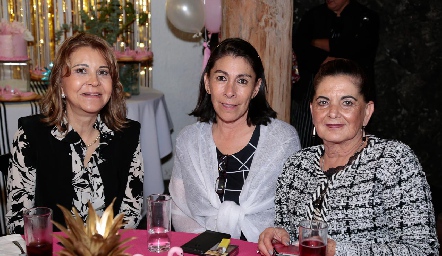 Lucía Estrada, Tere Chávez y Olga Robles.