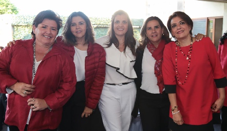  Beatriz Bremer, Paty Valadés, Rocío Espinoza, Graciela Torres y Guadalupe González.