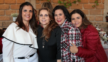  Sabrina Gaviño, Anabel Gaviño, Carmenchu Motilla y Paty Valadés.