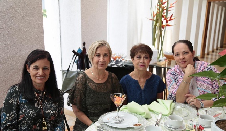  María Elena Leal, Lula Fernández, Rosa Aurora Marmolejo y Lorena Ayala.