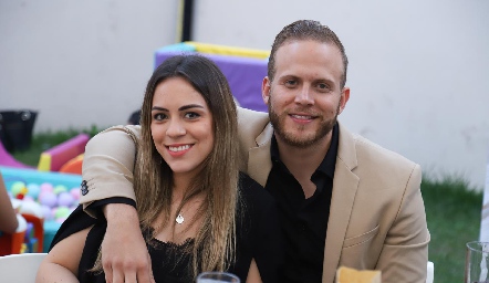 Romina Reverte y José.