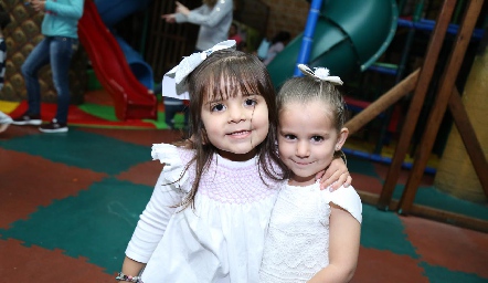  Inés y Valentina.