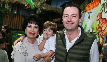  Lucia Stahl, Cristóbal y Ulises Artolózaga.