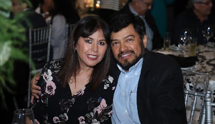  Irma Navarro y Raúl Ochoa.