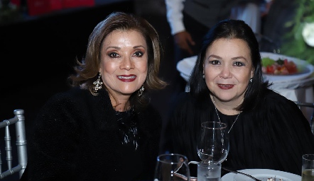  Soledad Vega y Leticia Pruneda.