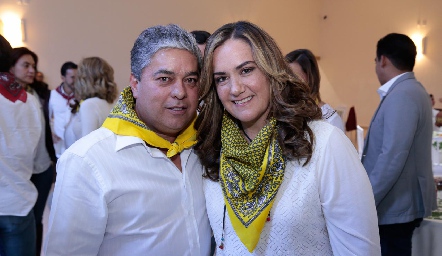 Gerardo Córdova y Gaby Bárcena.