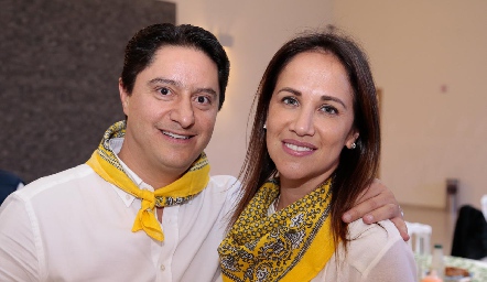 Félix y Lety Córdova.