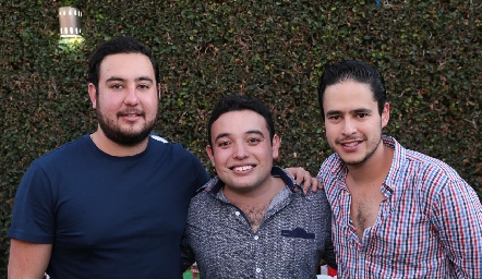  Jaime Almaguer, Guillermo Medina y Luis Cabral.