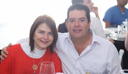  Claudia y Dino Miranda.