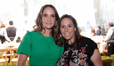  Jimena Ibarra y Michelle Zarur.