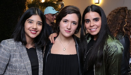  Isa Maza, Ana Paula González y Marily Tobías.