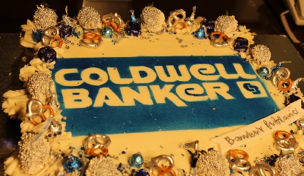  Inauguración de Codwell Banker.