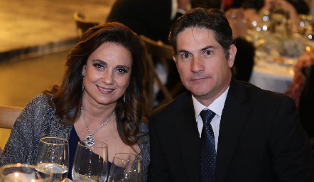  Rocío Alcalde y Gustavo Medina.