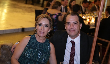  María Elena Ávila y Eduardo González.