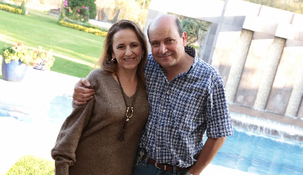  Yolanda Gocher y José Dimas Hernández.