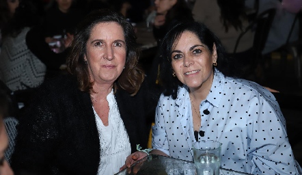  Marcela Grande y Yolanda Altamirano.