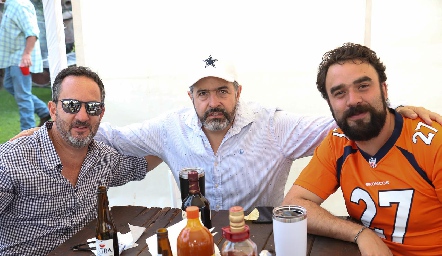  Miguel Ocejo, Julián Castro y Mauricio Moreno.
