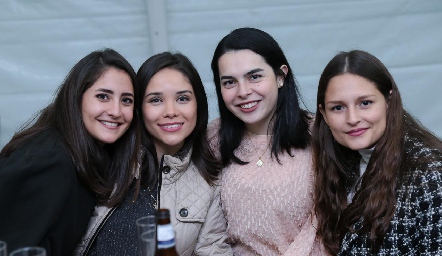  Ana Lucía Valle, Carla Villalpando, Carla García Rojas y Emilia Quevedo.