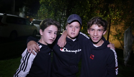Fiesta de Ex Alumnos del kínder La Casita.