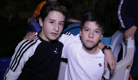 Fiesta de Ex Alumnos del kínder La Casita.