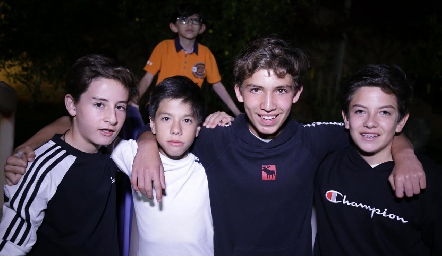 Fiesta de Ex Alumnos del kínder La Casita.