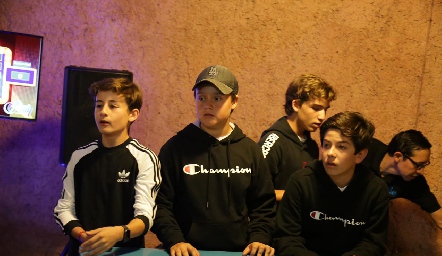 Fiesta de Ex Alumnos del kínder La Casita.