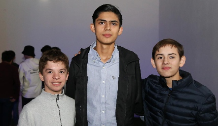  Abraham Ortiz, Diego y Francisco Gómez.