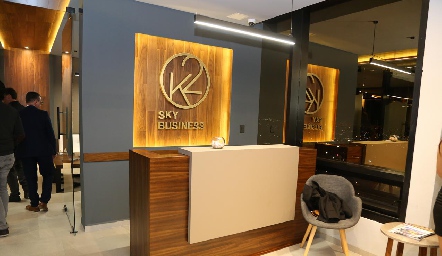  K2 Sky Business.