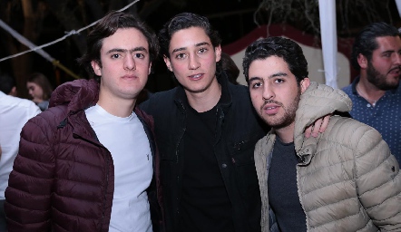  Rodrigo Abud, Santiago Rodríguez y Max Gómez.