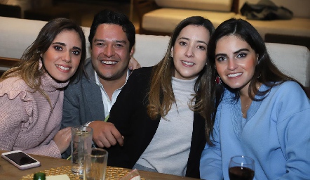  Sofía Ascanio, Raymundo Blanco, Isabel Albas y Adriana Olmos.