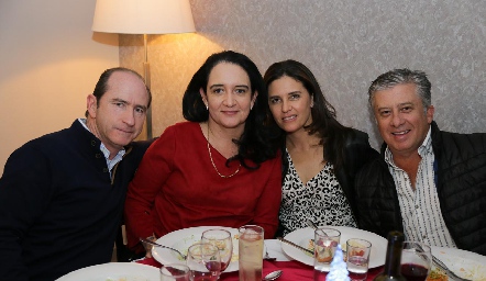 Rodak Palau, Cecilia Hernández, Claudia Martínez y Jorge Gómez.