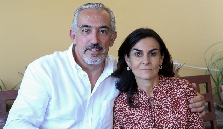  Enrique Berrueta y Carmen Zapata de Berrueta, abuelos de Rolando.