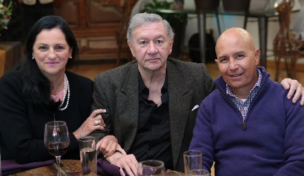  Maga Jiménez, Rodolfo Estrada y Alfonso Ortuño.