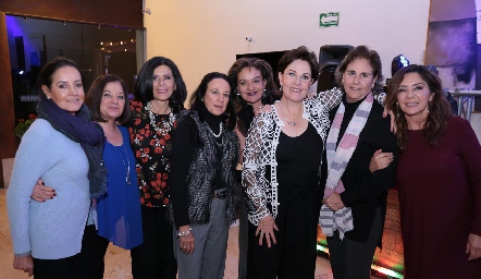  Alma Rosa Orozco, Carmelita Pérez, Adiana Díaz de León, Bertha Maza, Erika Garza, Mónica Cosío, Gabriela Borbolla y Adriana Milán.