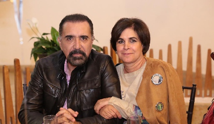  Fernando De Luna y Ana Laura Villarreal.