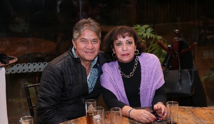  Francisco Guerra y Martha Vega.
